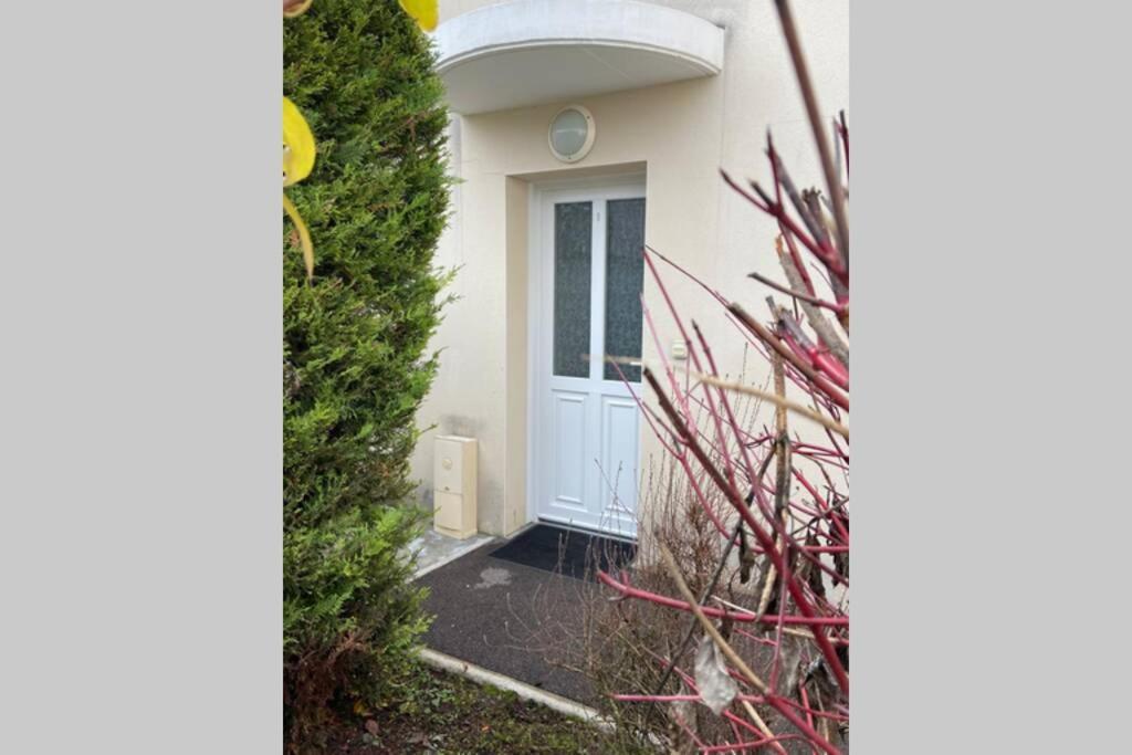 Appartement Maison En Duplex 80M² Jardin Terrasse Saint-Julien-les-Villas Esterno foto
