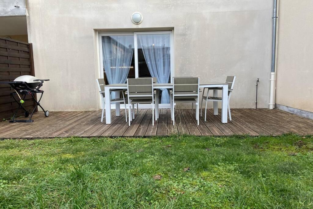Appartement Maison En Duplex 80M² Jardin Terrasse Saint-Julien-les-Villas Esterno foto